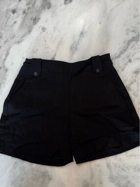 White House Black Market Black Shorts Size 6